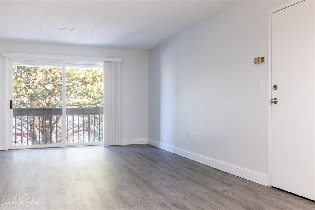 2412 Franklin Crossing Rd Unit: 2412