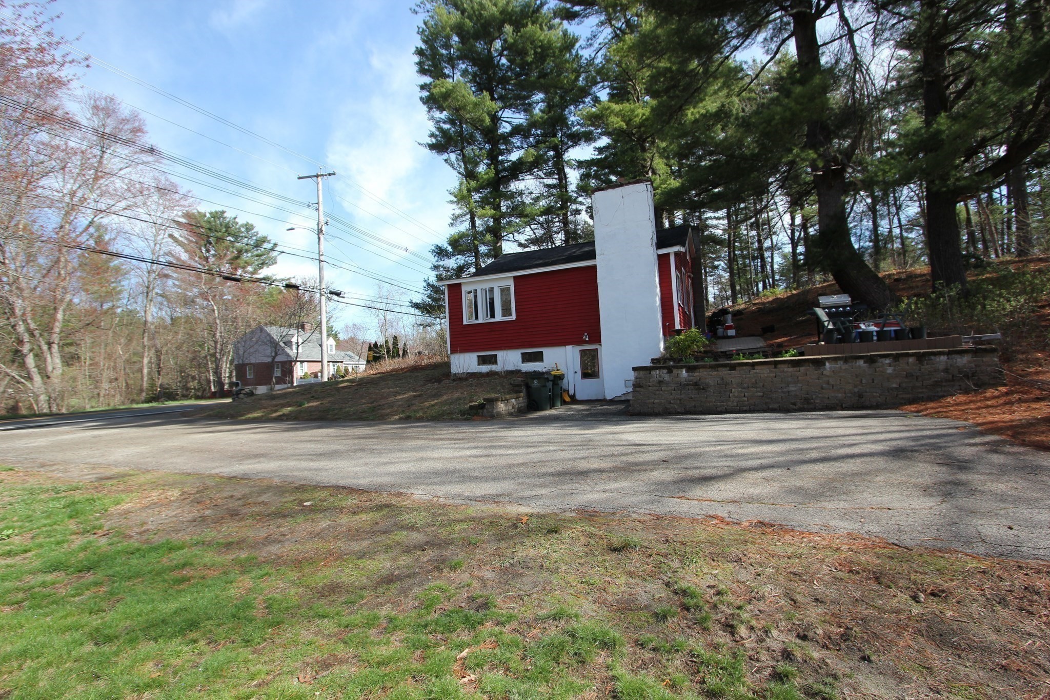 196 Grove St