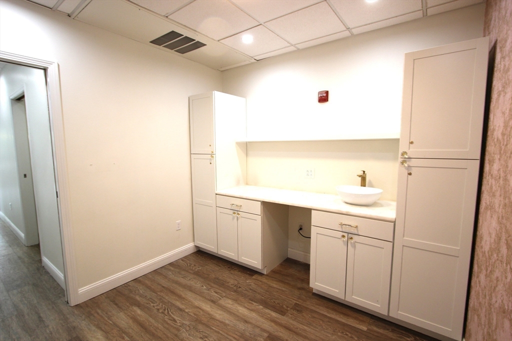 9 Summer St # 101A