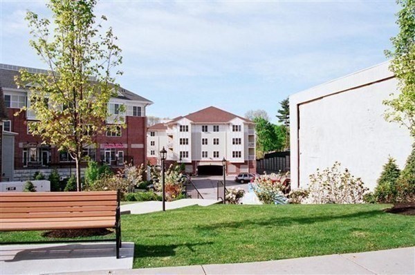 9 Summer St # 101A