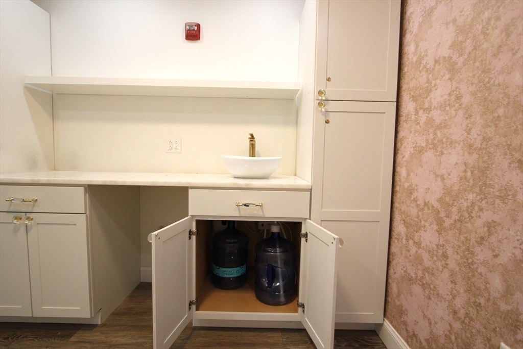 9 Summer St # 101A