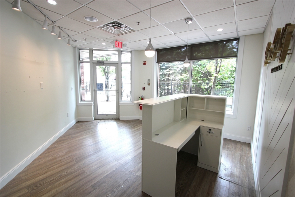 9 Summer St # 101A
