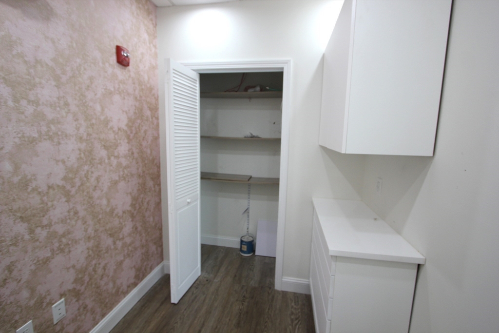9 Summer St # 101A