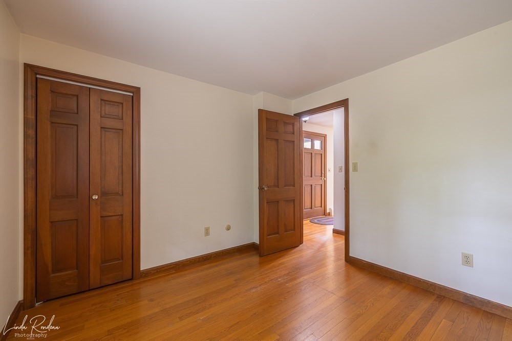 350 N Main St