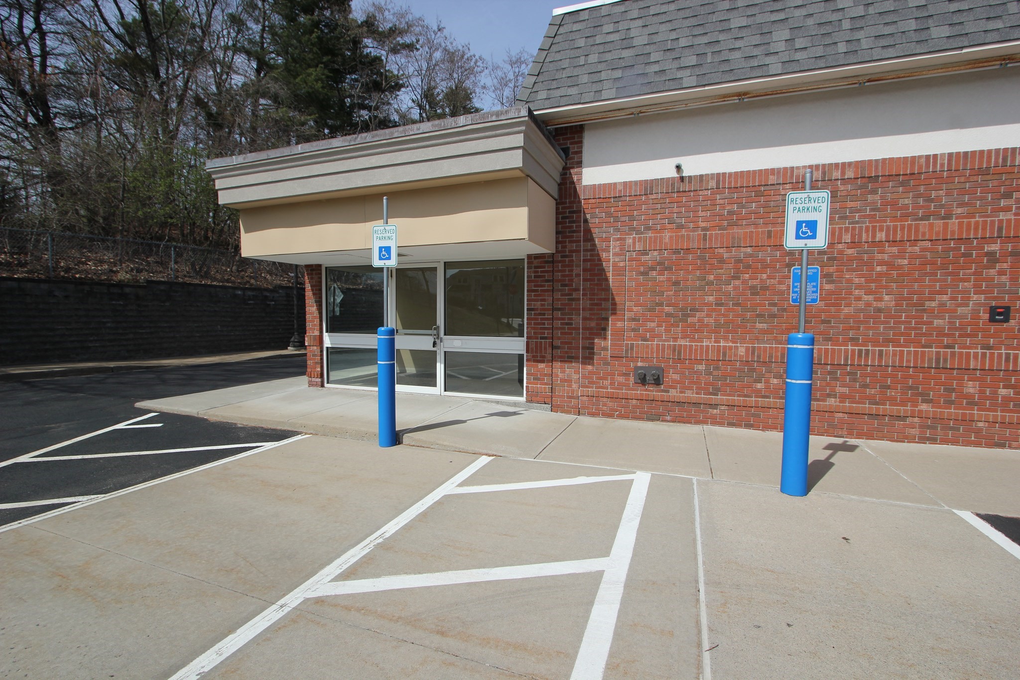 435 W Central St Unit: ATM