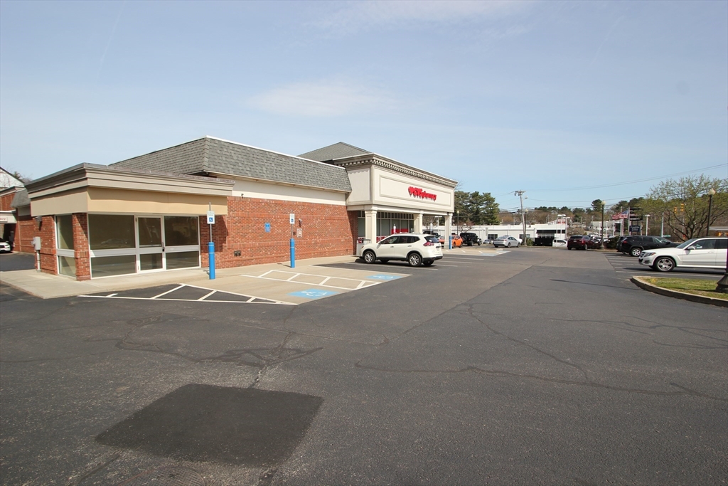 435 W Central St Unit: ATM
