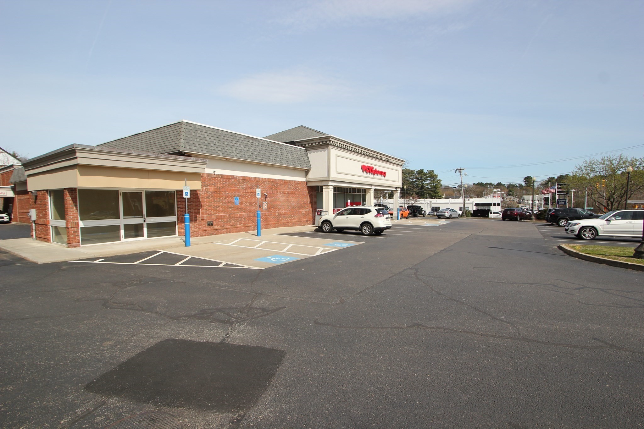 435 W Central St Unit: ATM