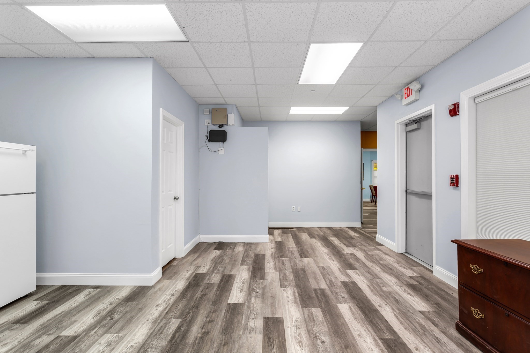 233 W Central St # 1
