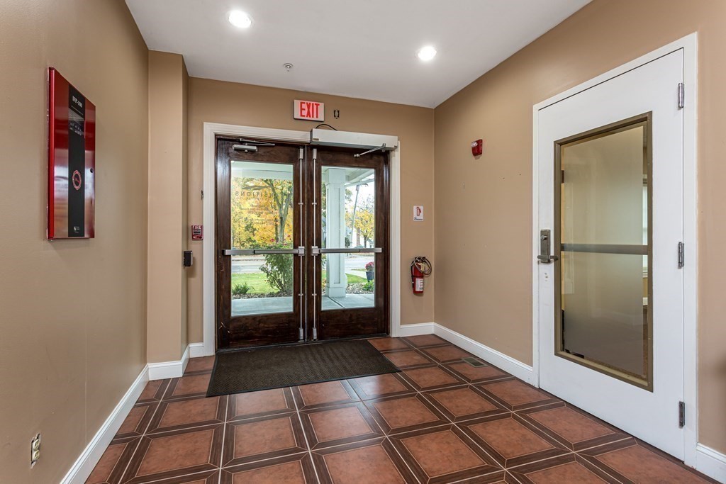 233 W Central St # 1