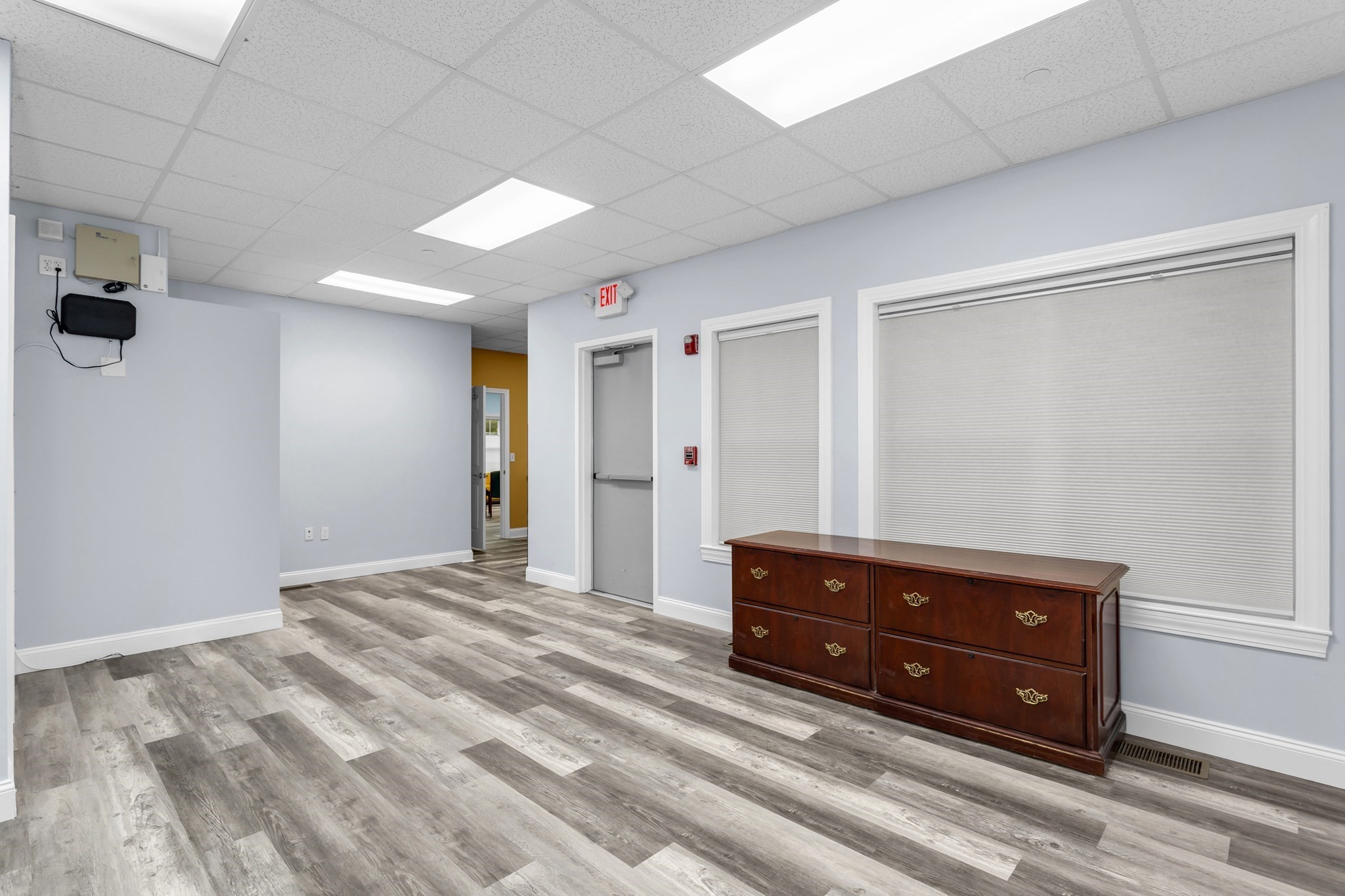 233 W Central St # 1