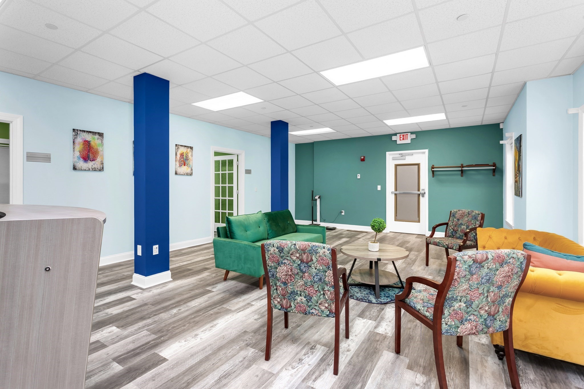 233 W Central St # 1