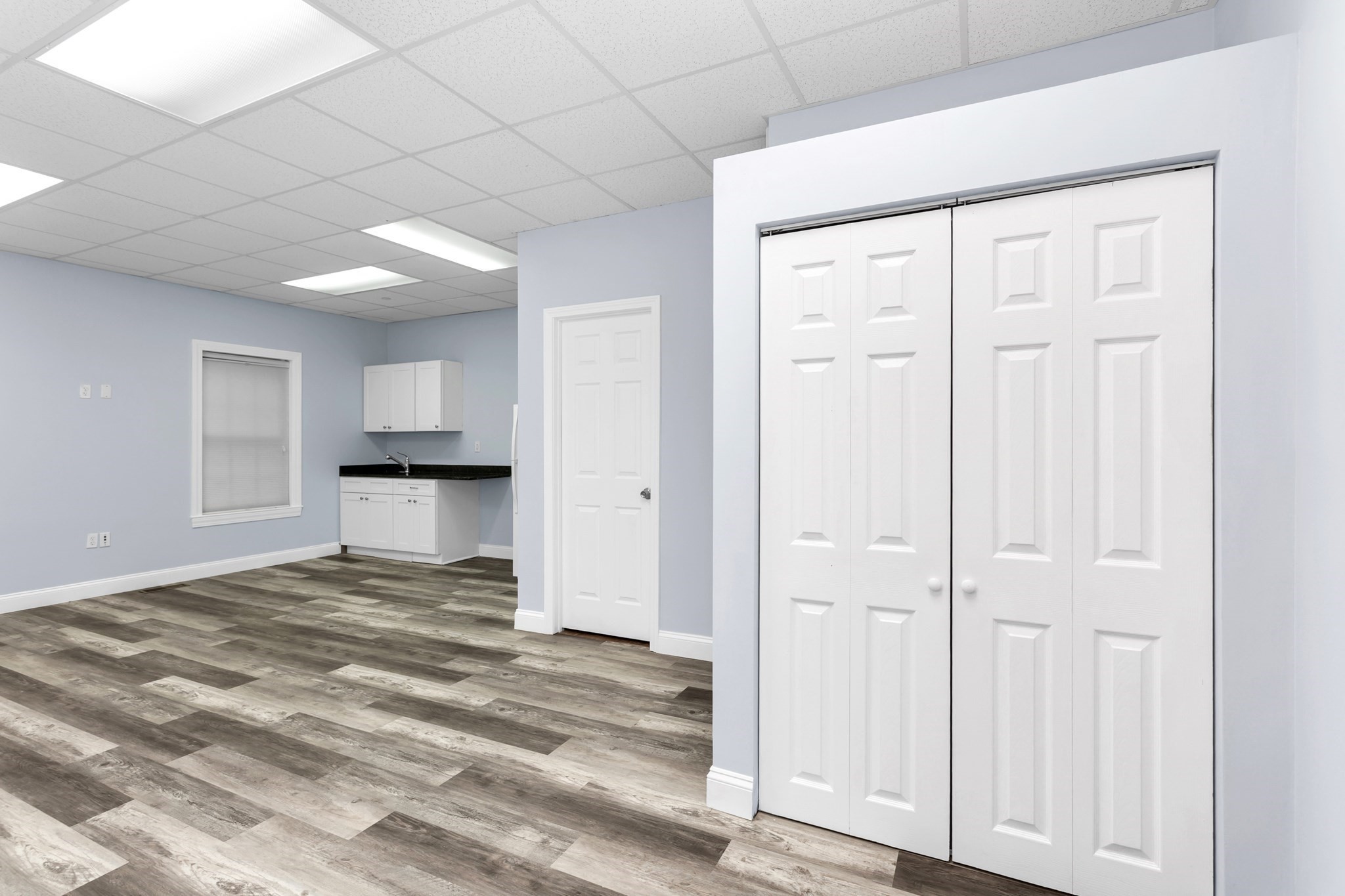233 W Central St # 1