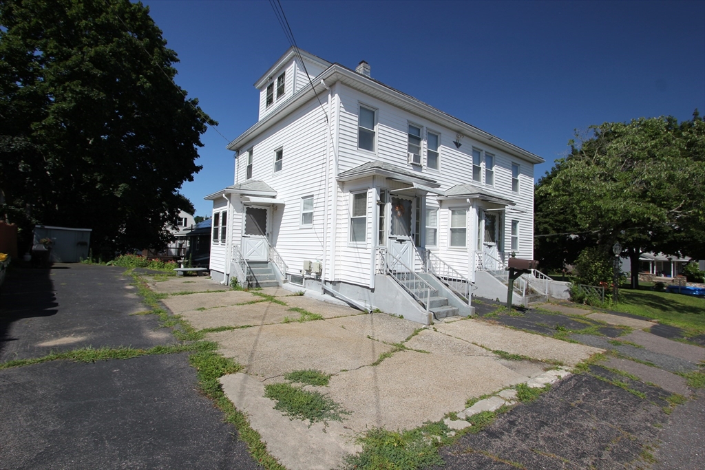 23 Saxon St # 23