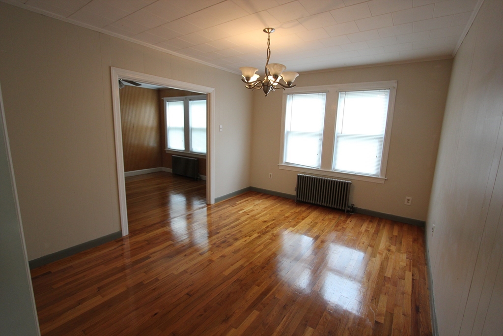23 Saxon St # 23
