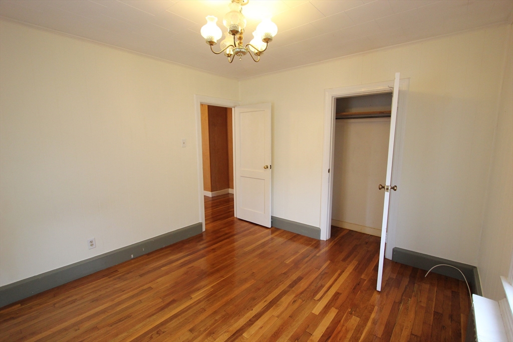 23 Saxon St # 23