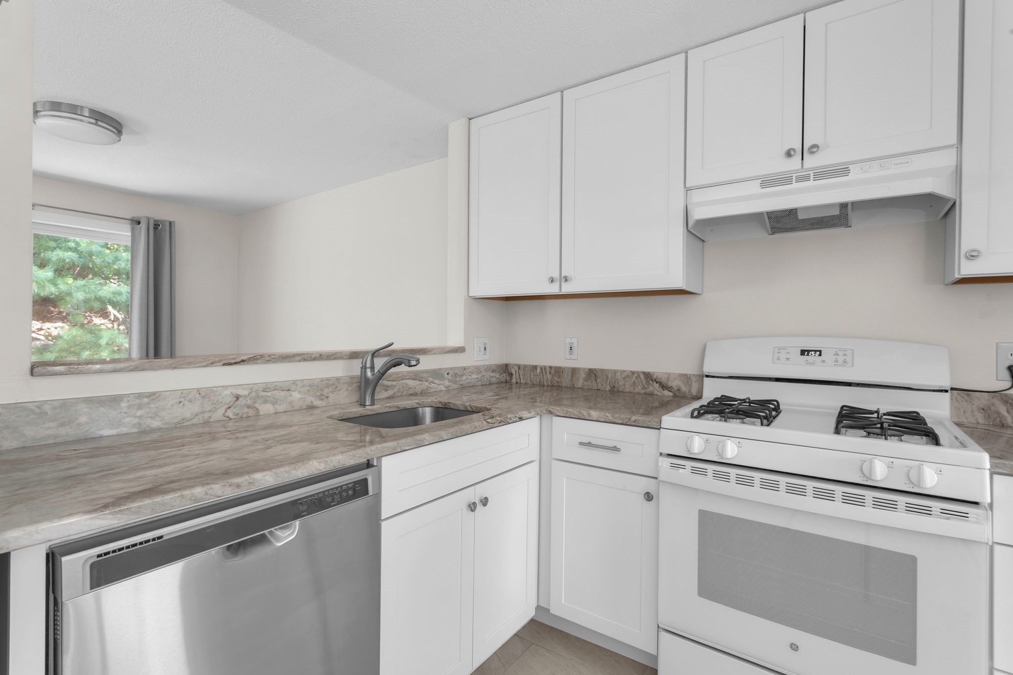36 Stone Ridge Rd # 36