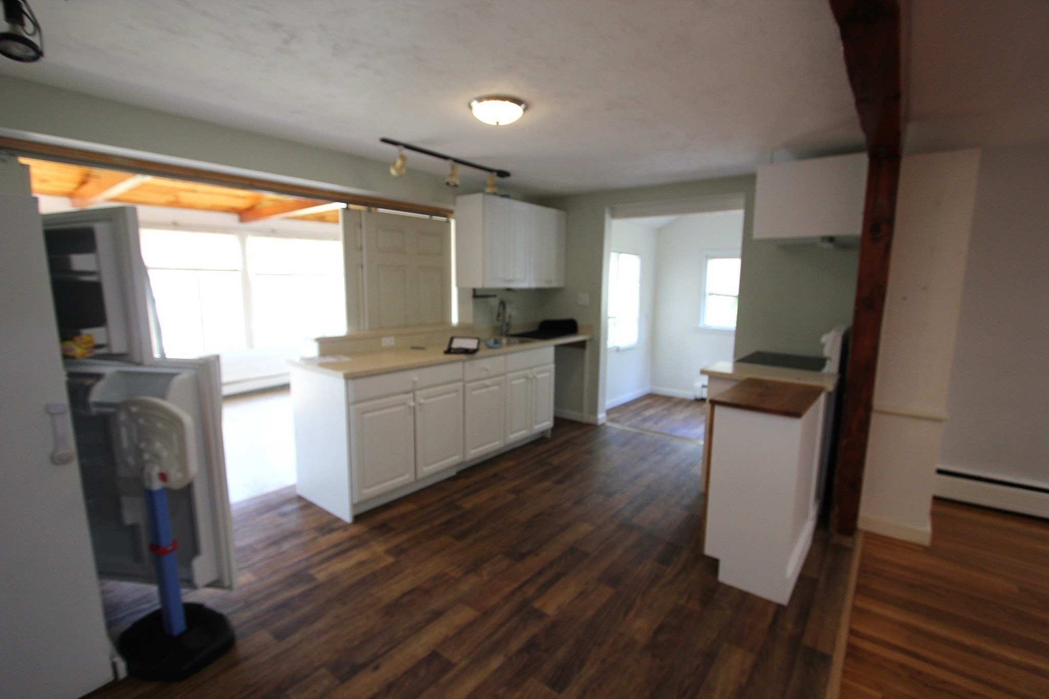 163 Farm St # 1
