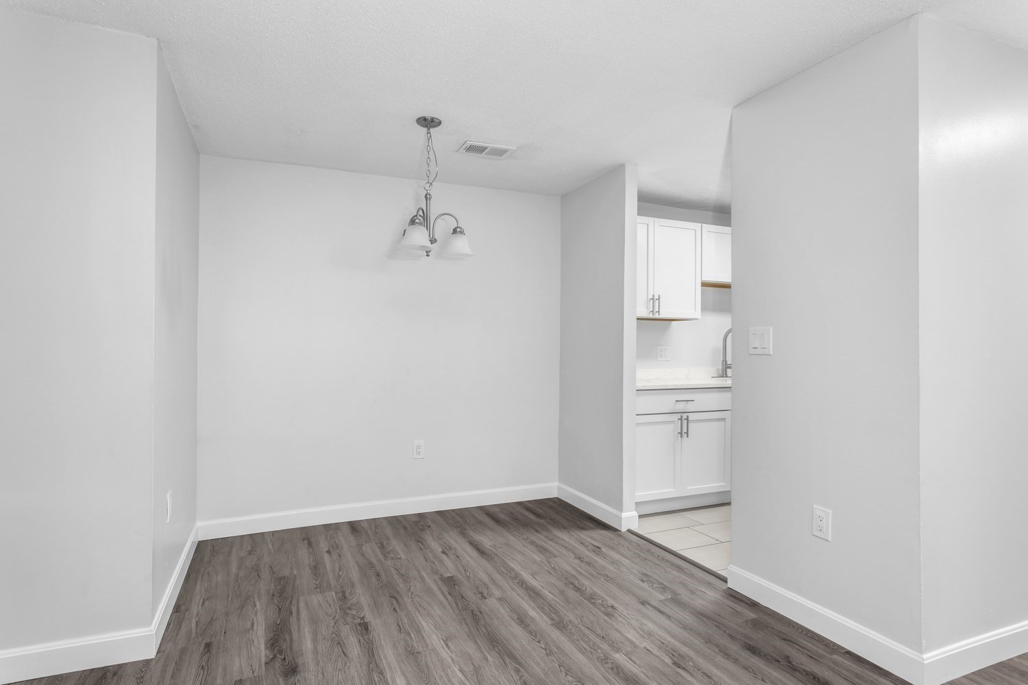 2604 Franklin Crossing Rd Unit: 2604