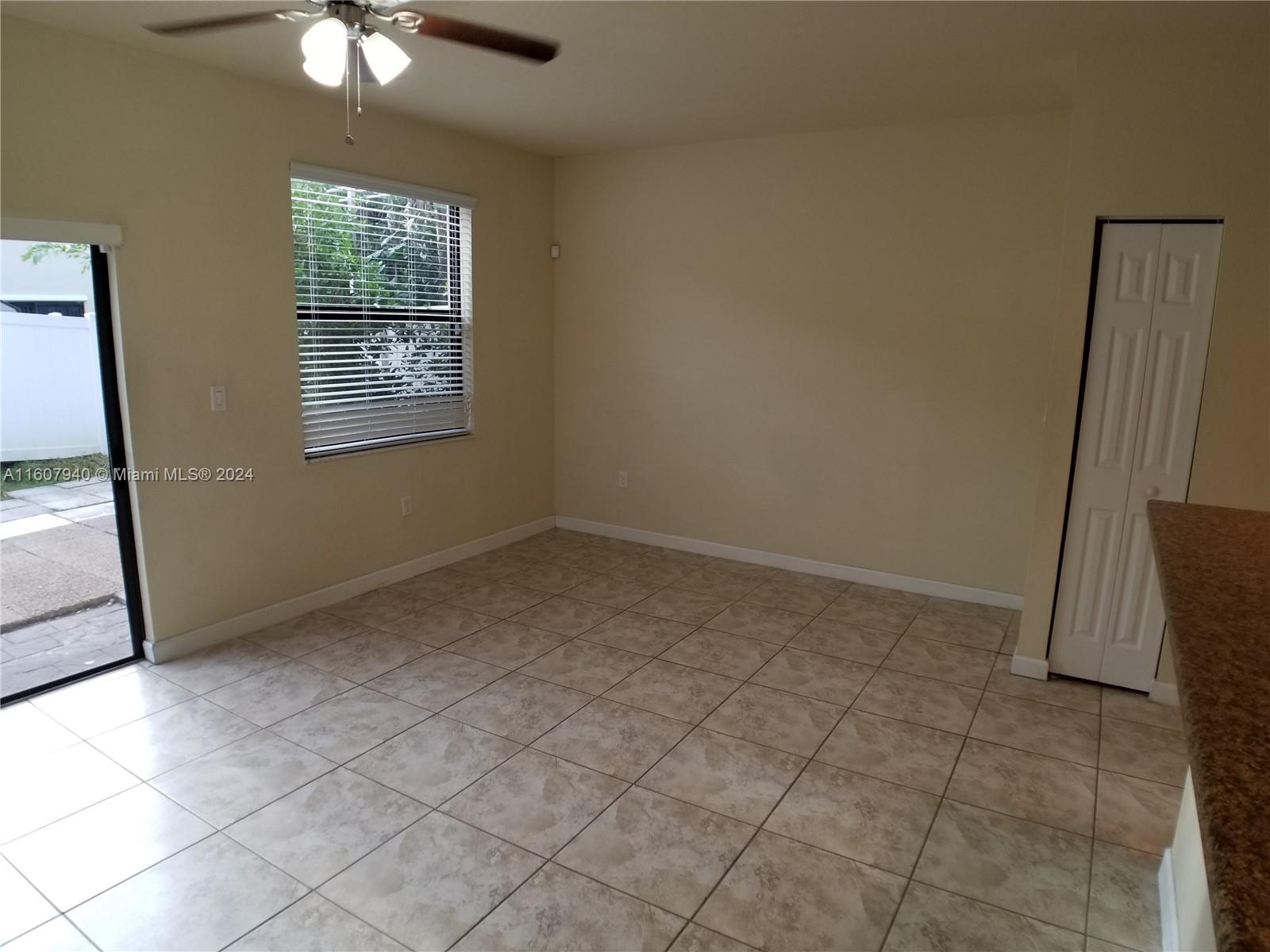 8872 W 35th Ct