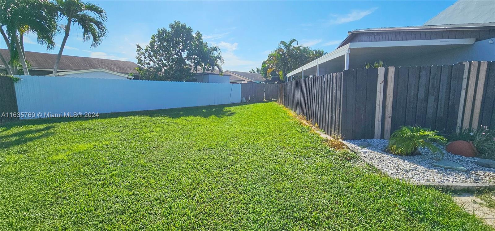 19577 NW 55th Cir Pl # 19577