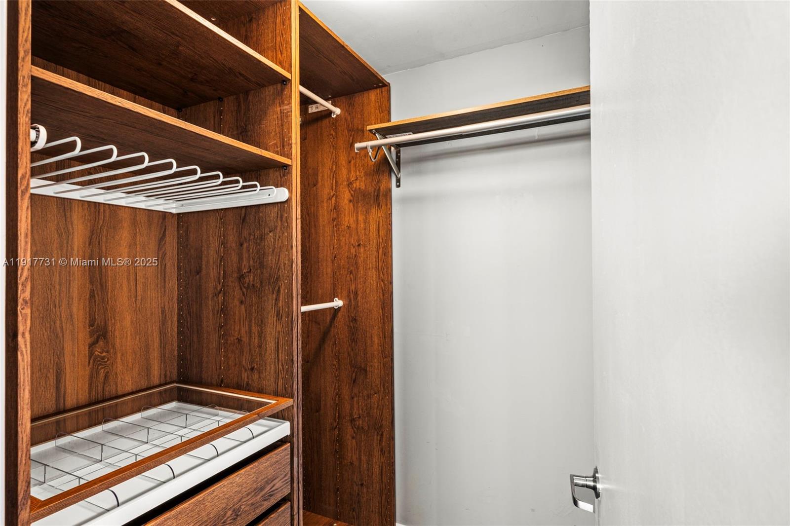 3301 NE 1st Ave # H2201