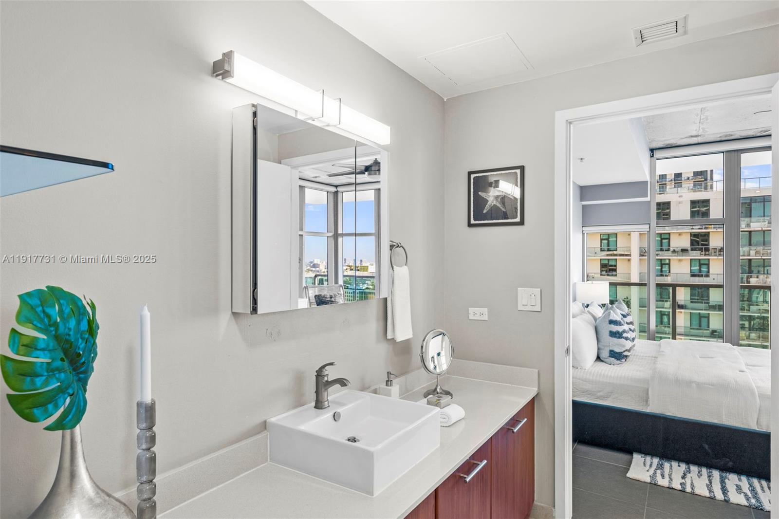 3301 NE 1st Ave # H2201