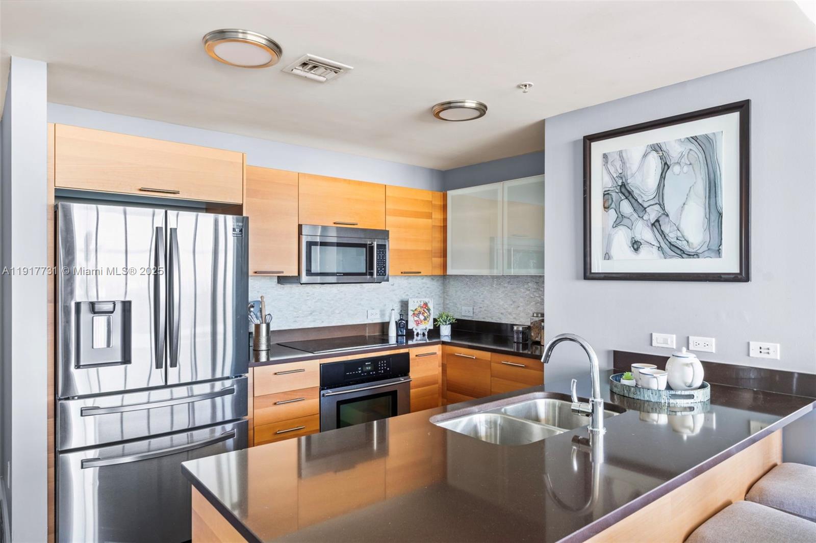 3301 NE 1st Ave # H2201