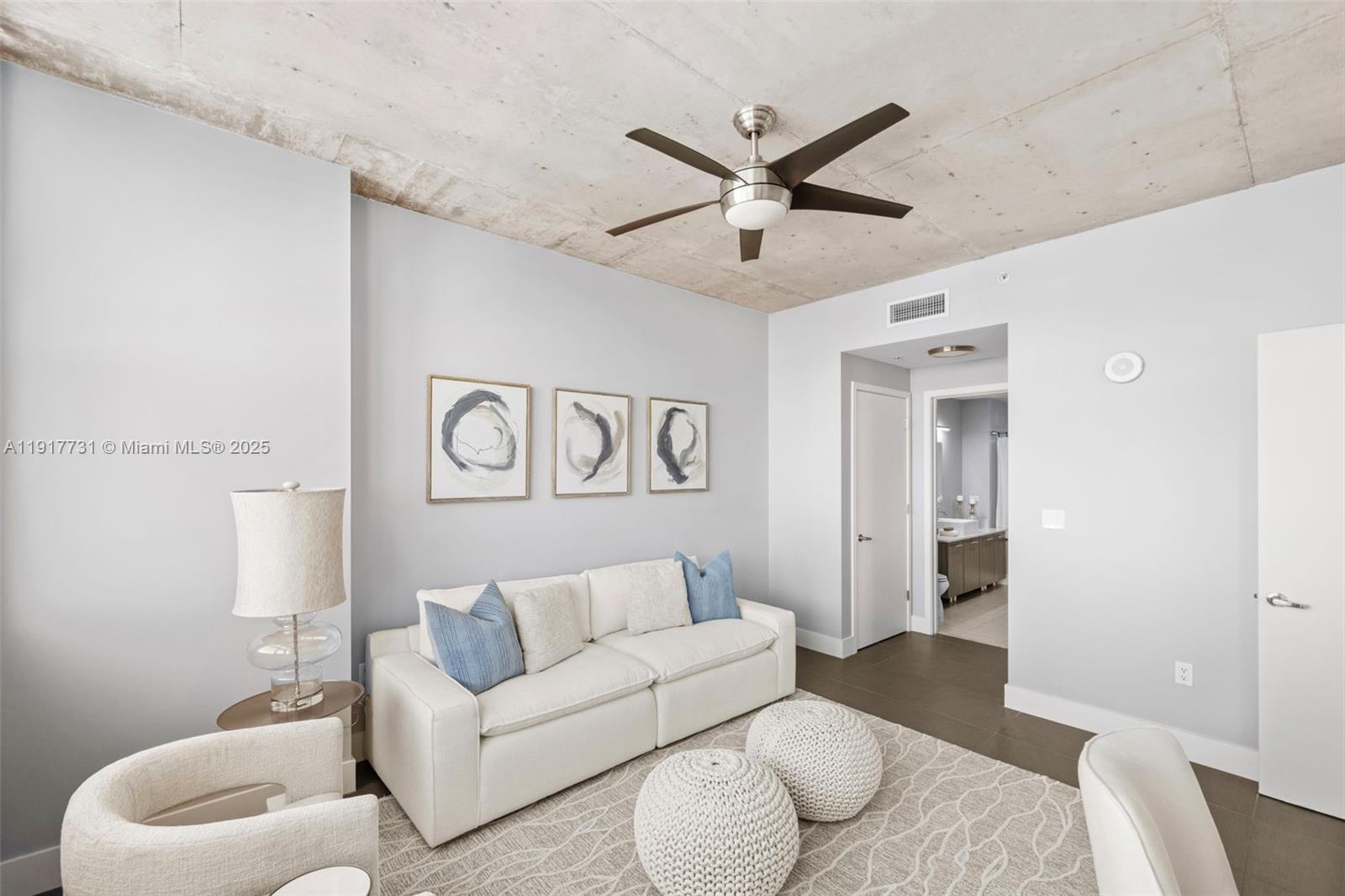 3301 NE 1st Ave # H2201