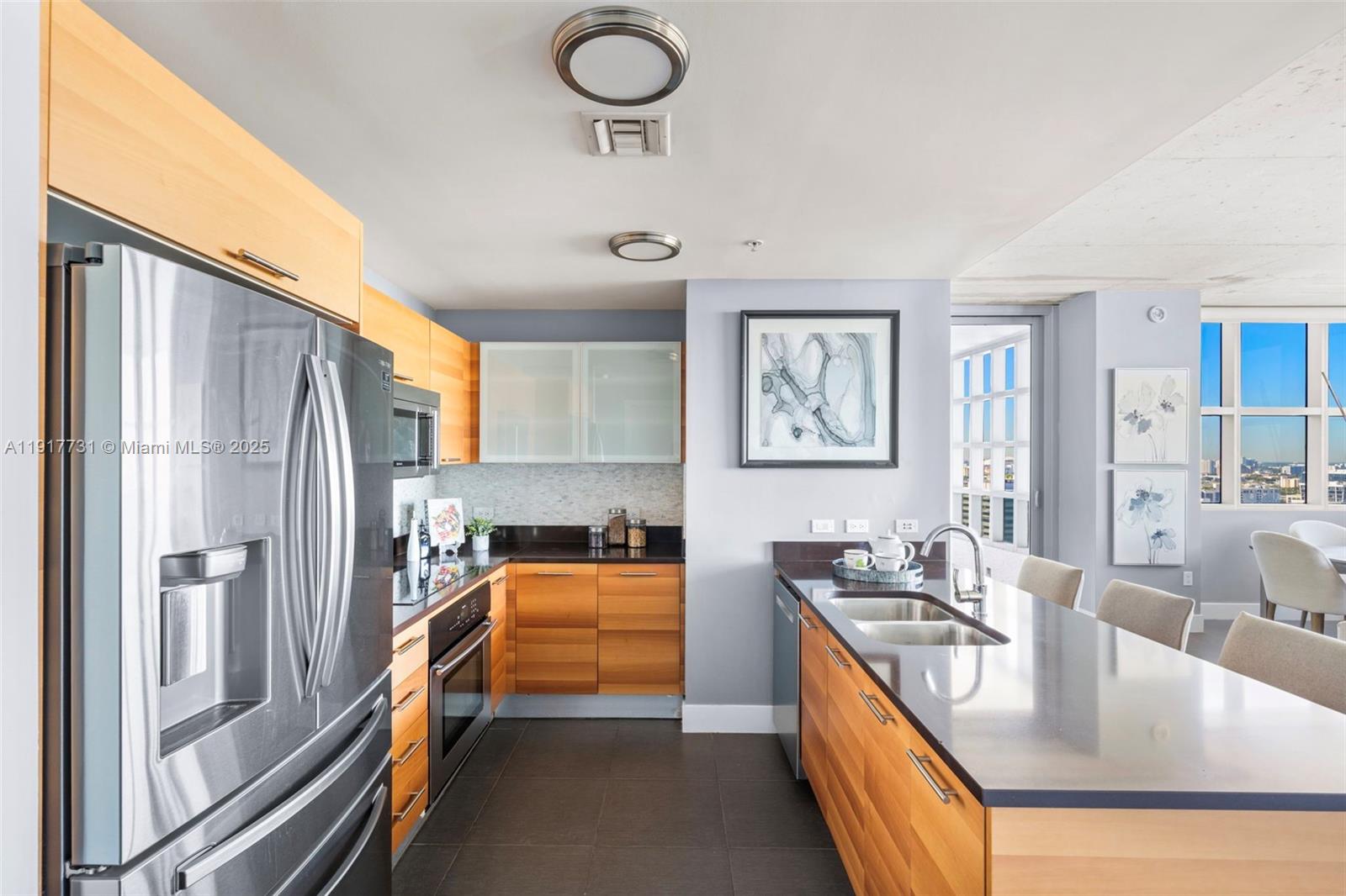 3301 NE 1st Ave # H2201