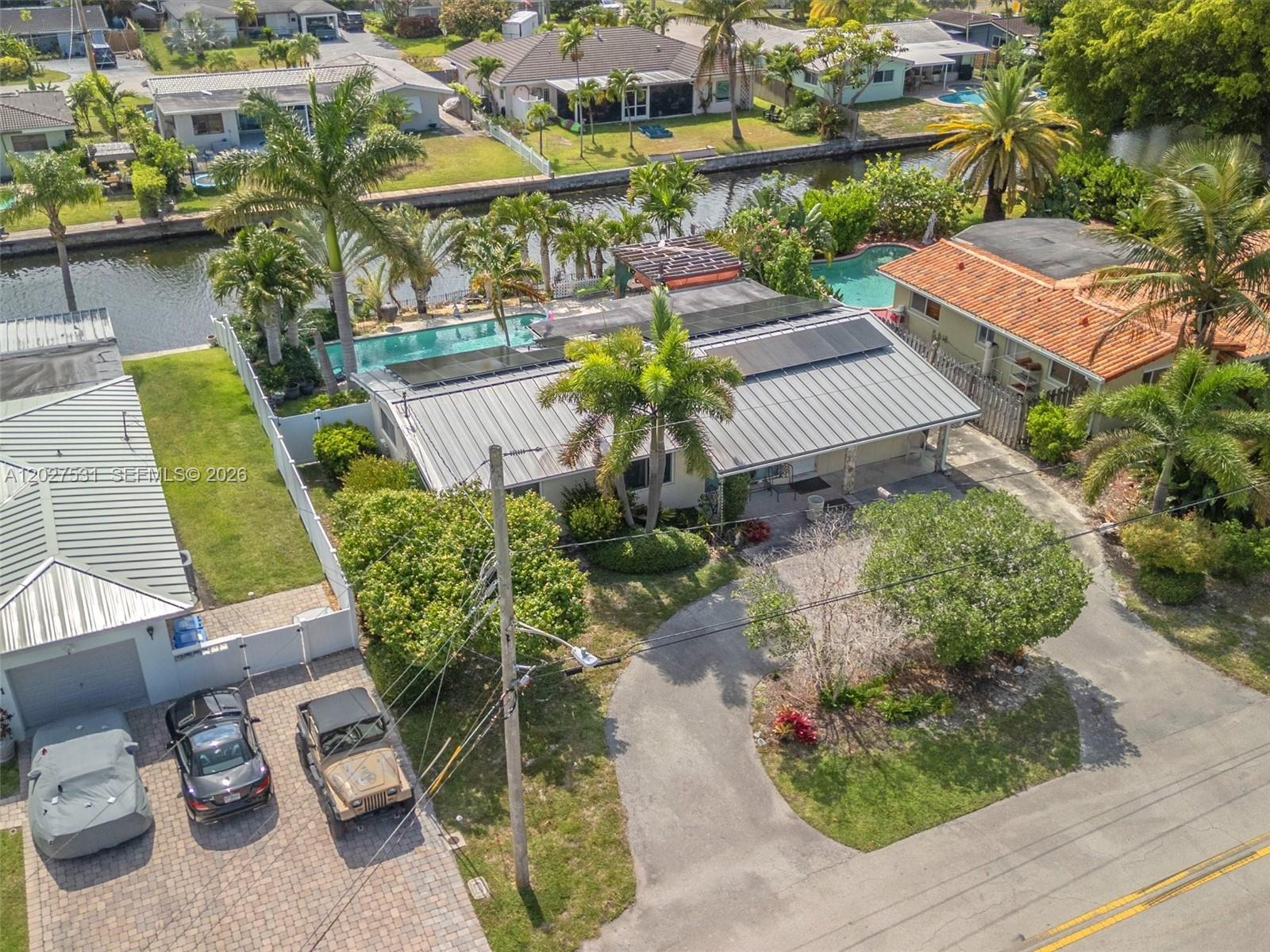 4321 NE 15th Ter