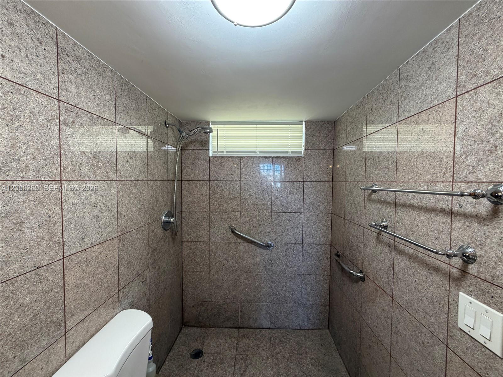 2851 Leonard Dr # J511
