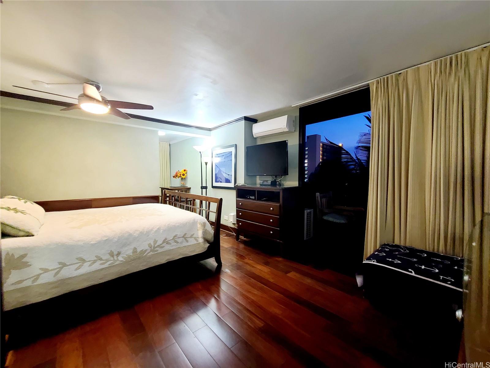 2425 Kuhio Avenue Unit: 701