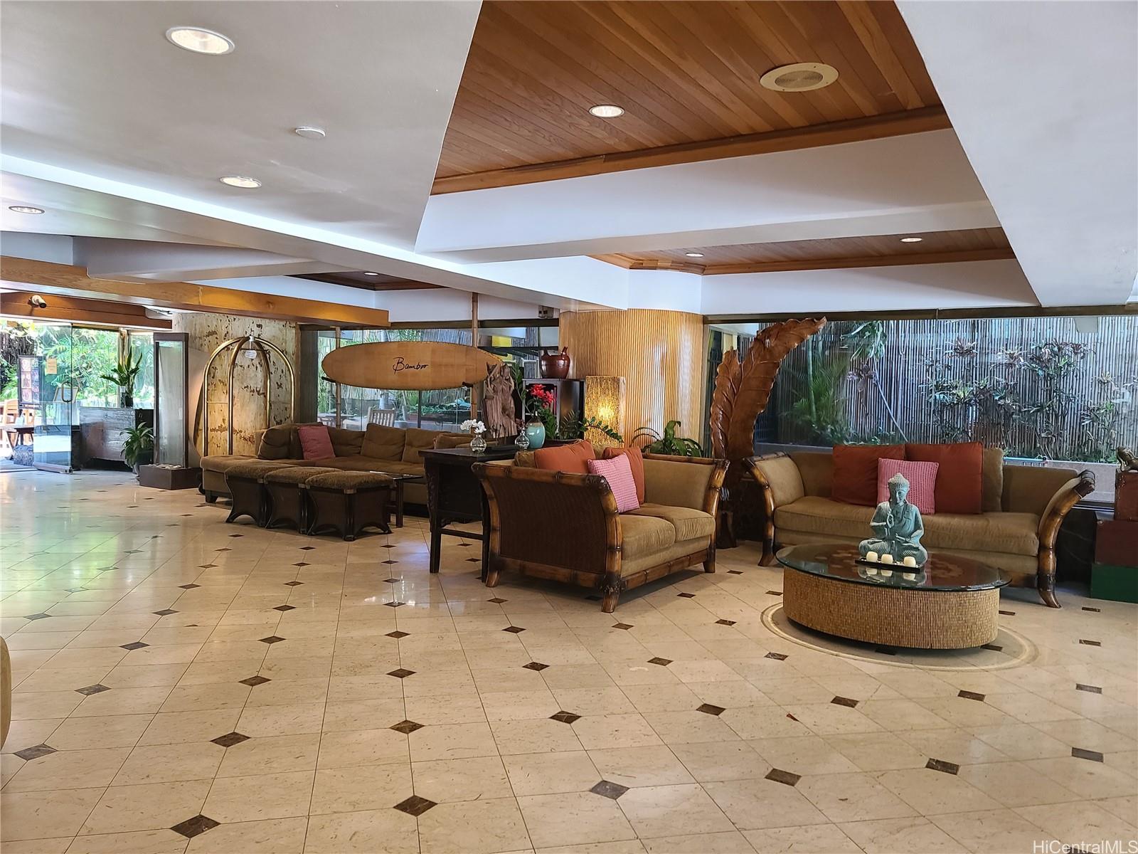 2425 Kuhio Avenue Unit: 701