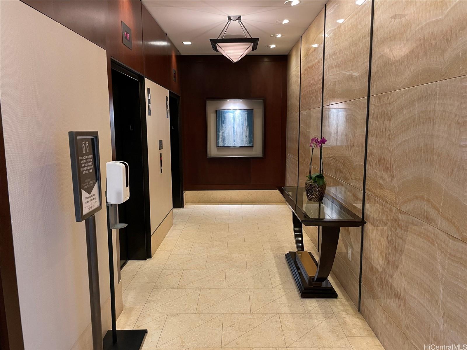 223 Saratoga Road Unit: 1714