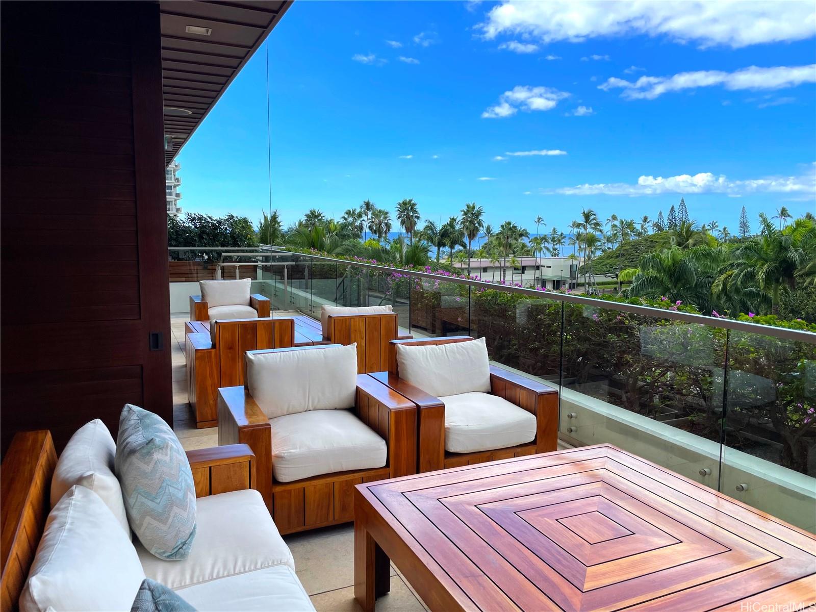 223 Saratoga Road Unit: 1714