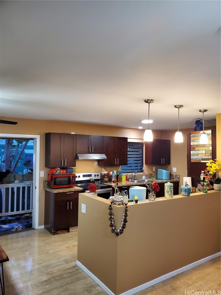 84-1054 Farrington Highway Unit: A