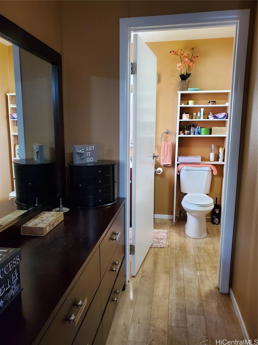 84-1054 Farrington Highway Unit: A