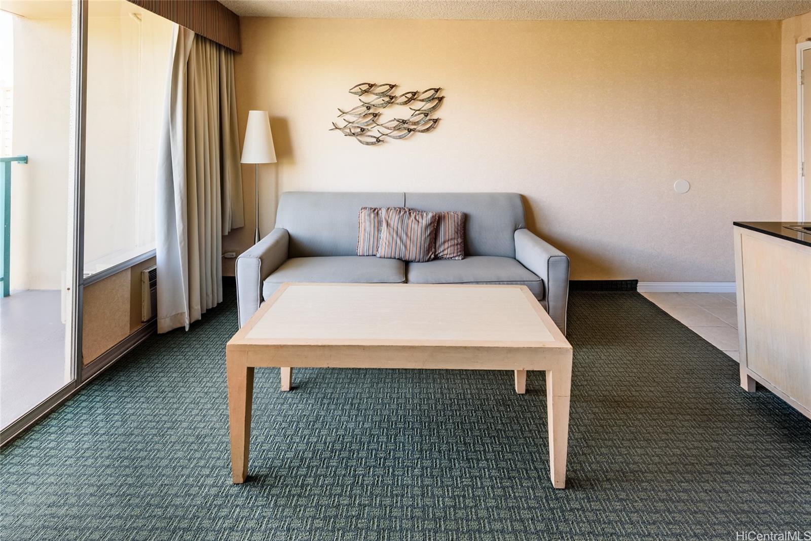 444 Kanekapolei Street Unit: 1011