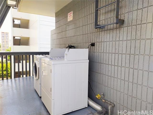 1605 Pensacola Street Unit: 307