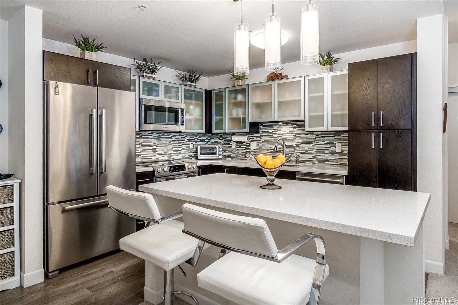 400 Keawe Street Unit: 218