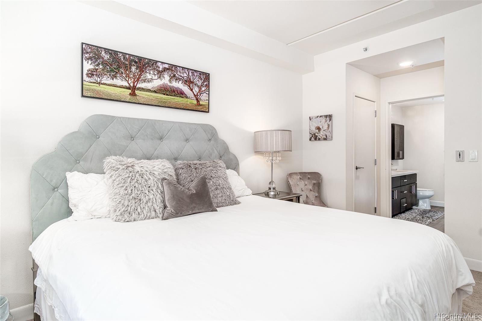 400 Keawe Street Unit: 218