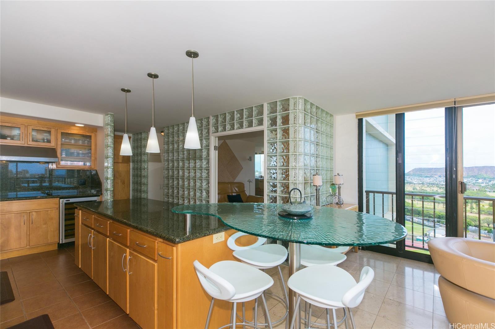 2444 Hihiwai Street Unit: 2004