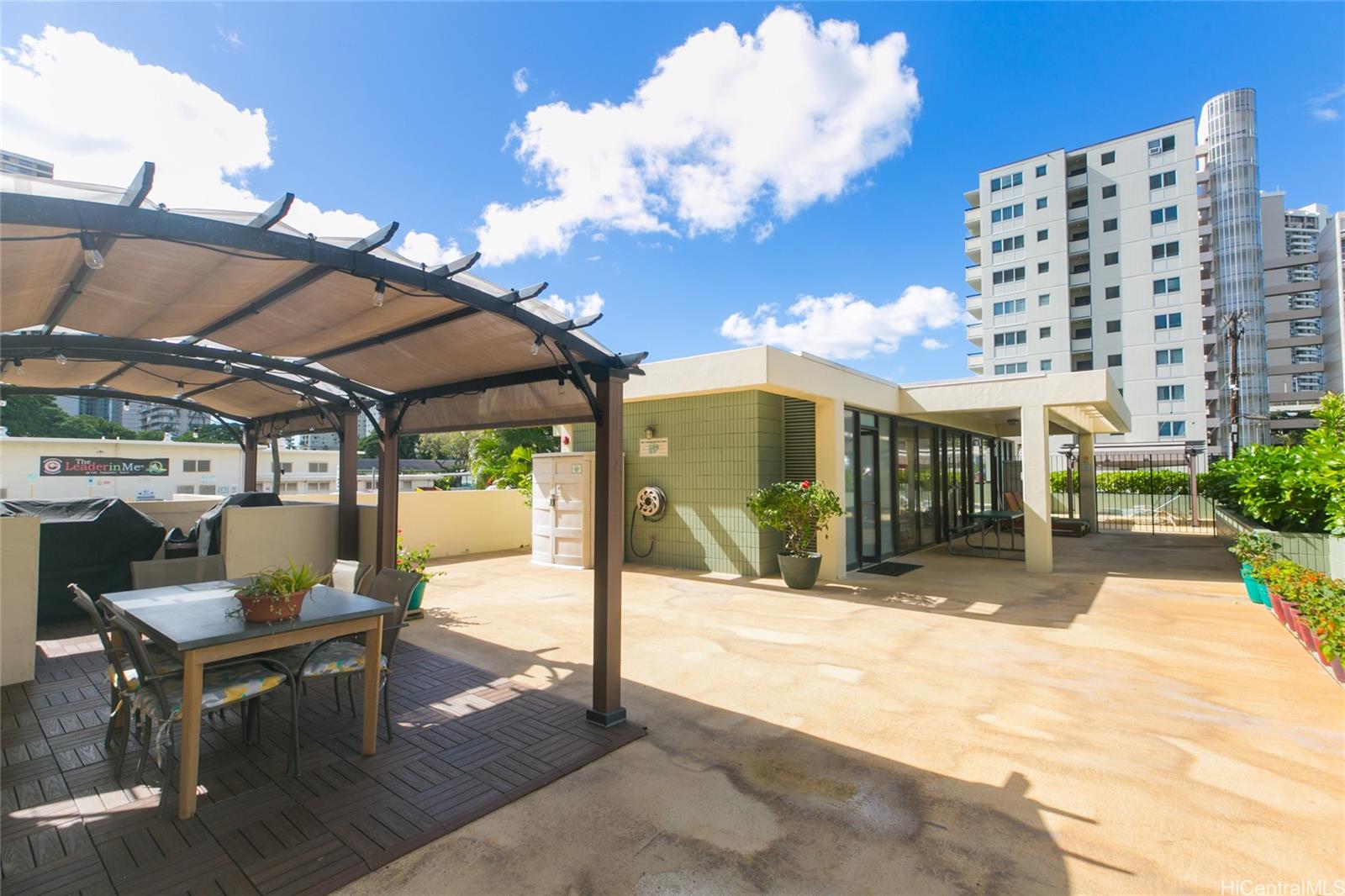 2444 Hihiwai Street Unit: 2004