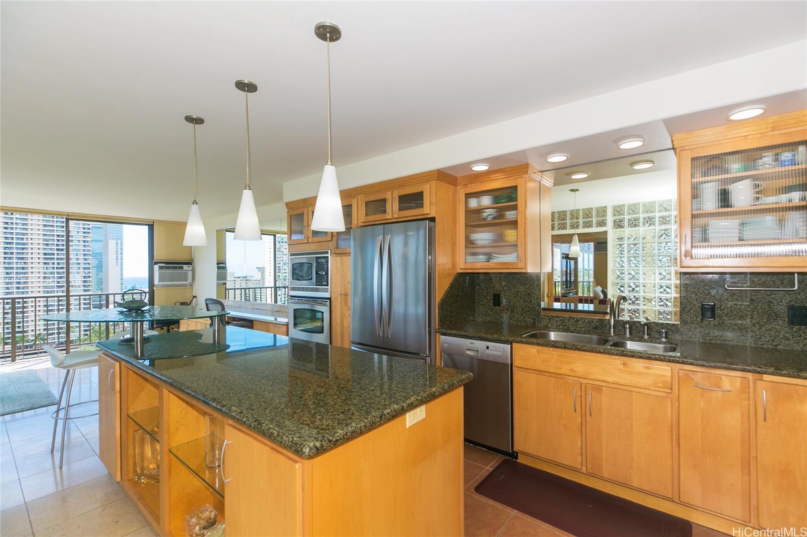 2444 Hihiwai Street Unit: 2004