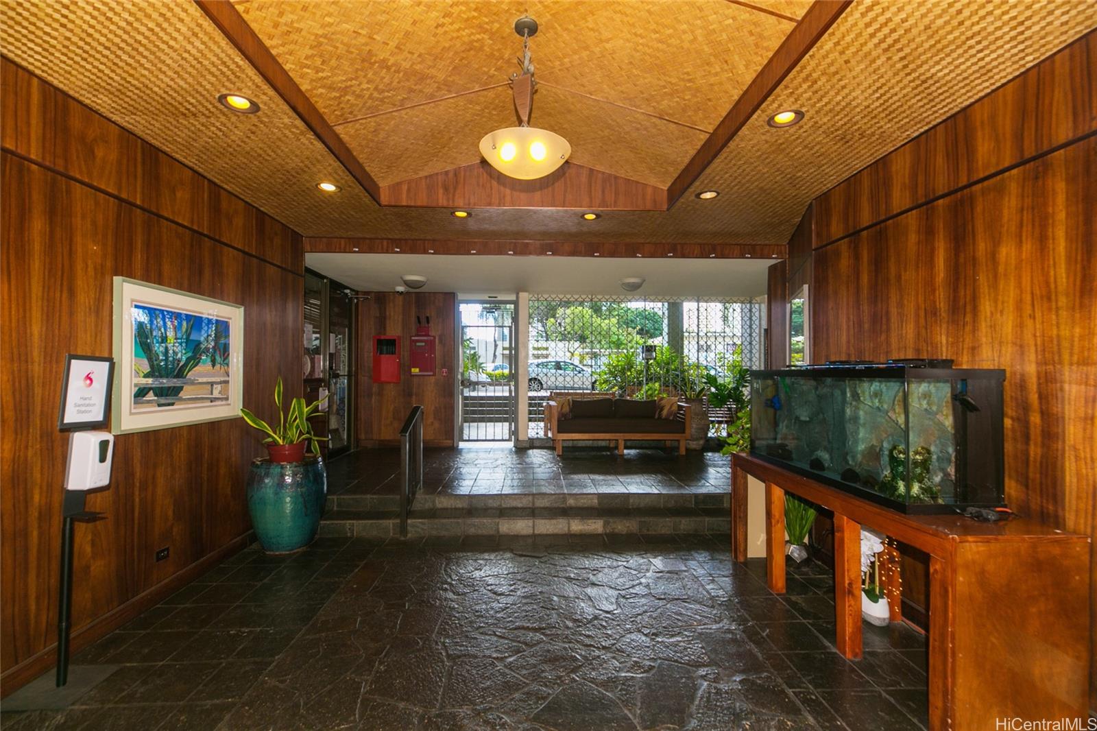 2444 Hihiwai Street Unit: 2004
