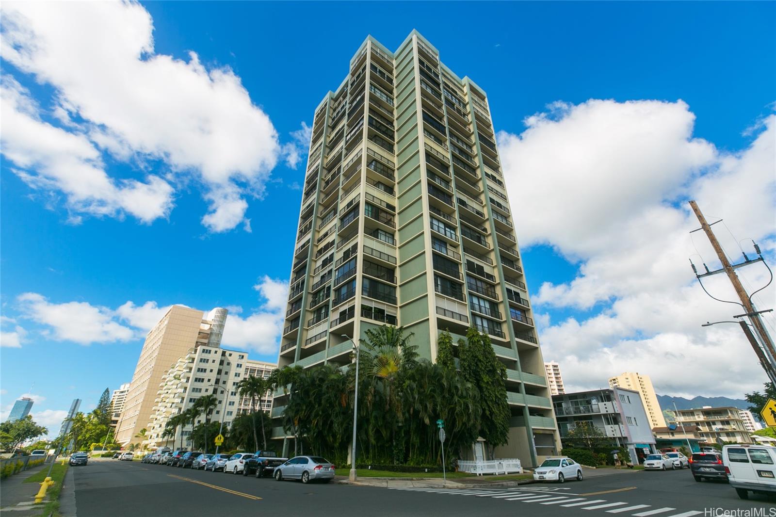 2444 Hihiwai Street Unit: 2004