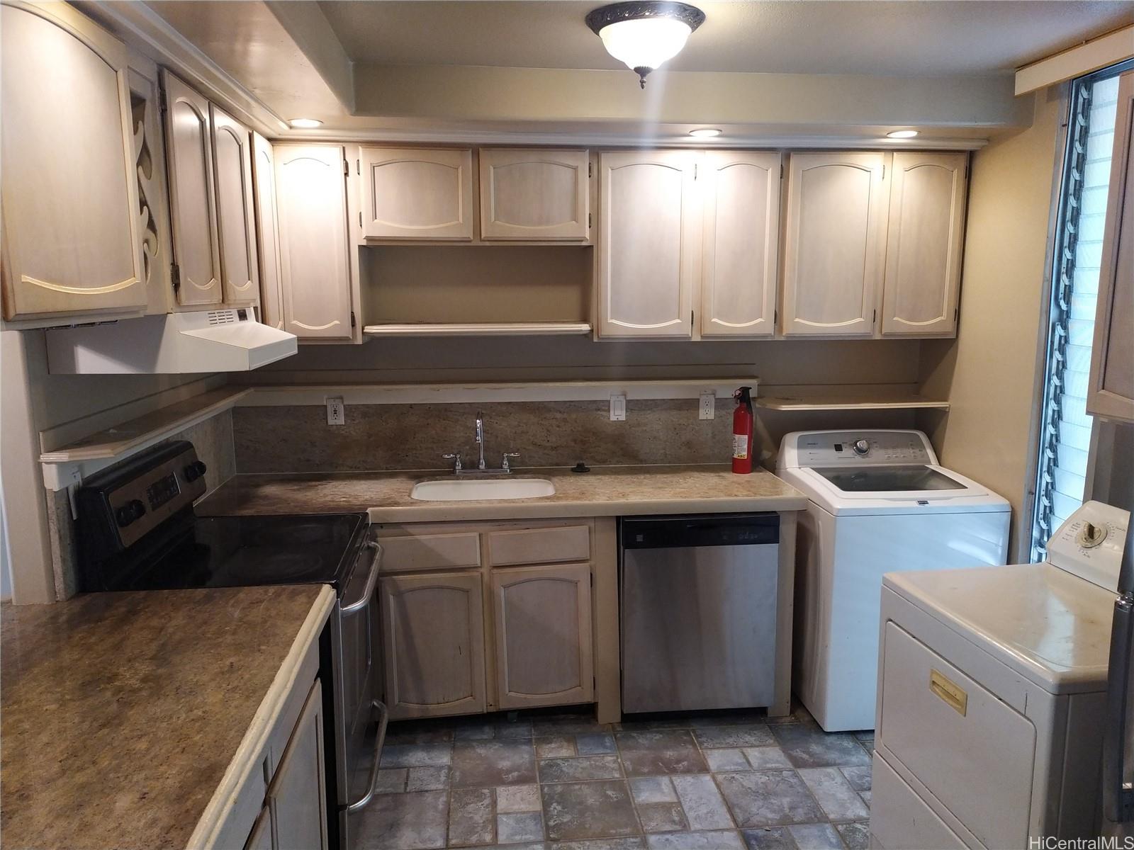 95-273 Waikalani Drive Unit: D505