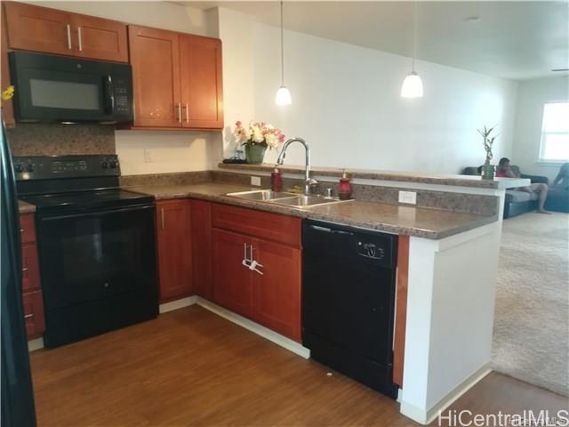 724 Kakala Street Unit: 2004