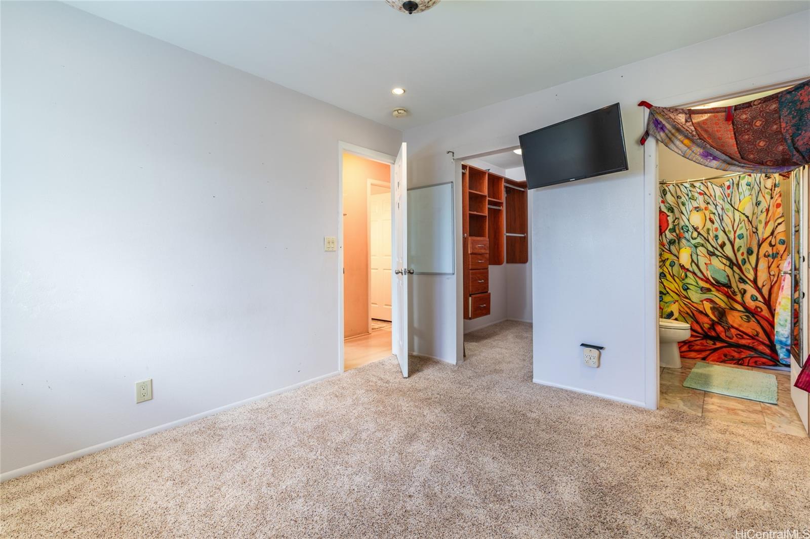 1575 Kilohana Street