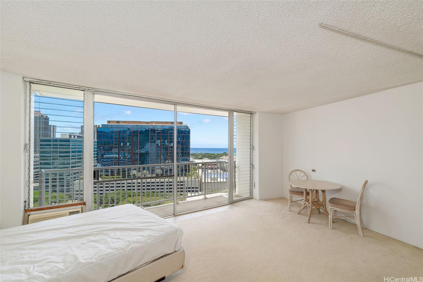 750 Amana Street Unit: 2009